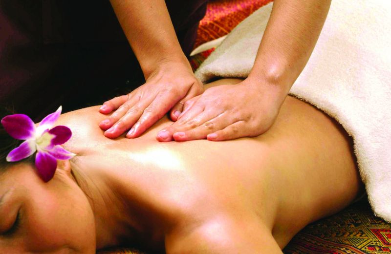 Massage californien en douceur